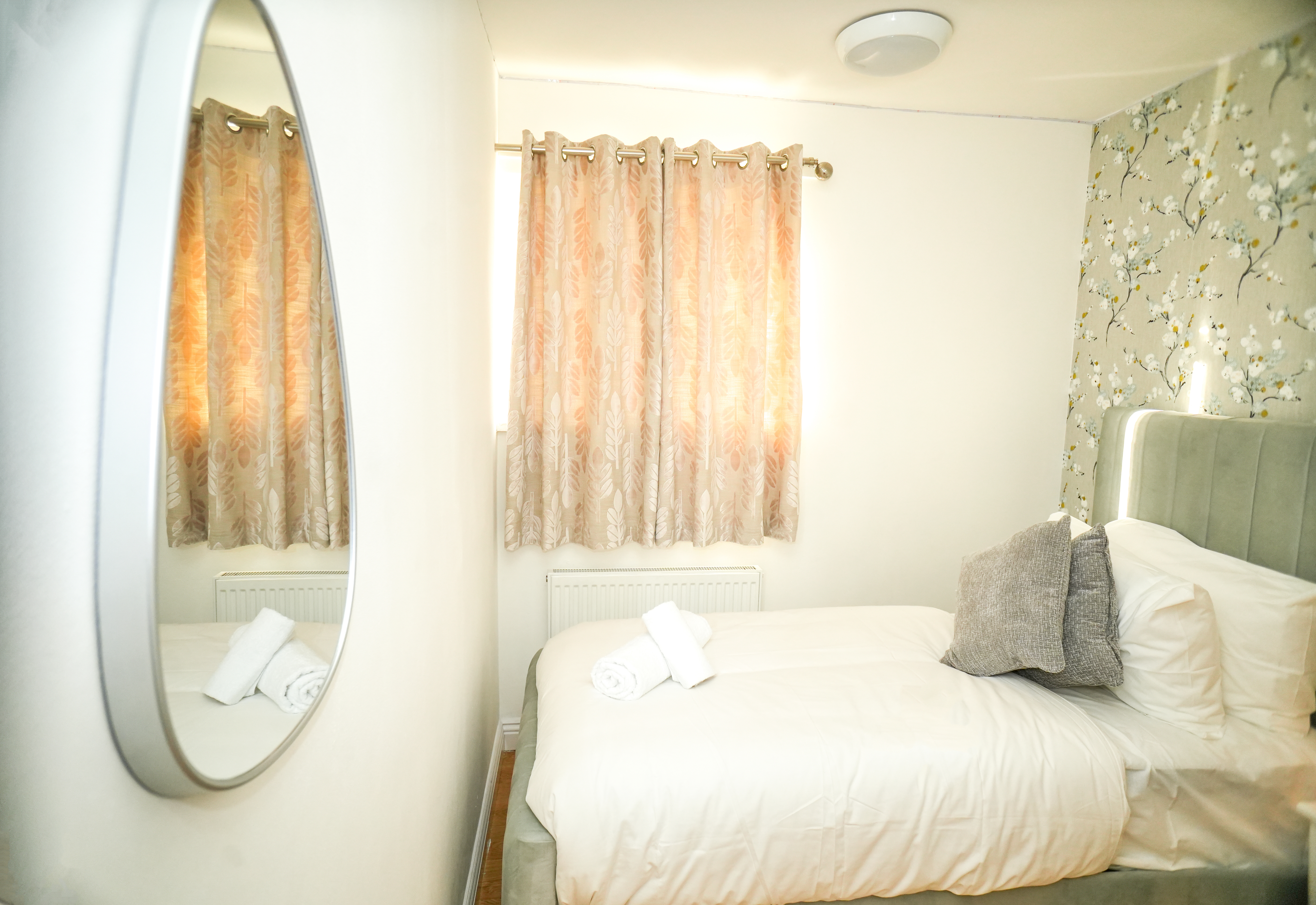 Bedroom 3 at the Langley / Slough 3-Bedroom Home